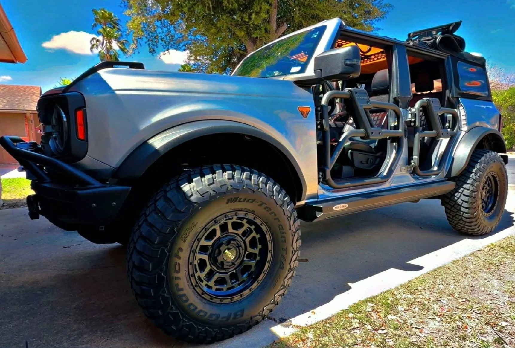 RGV Broncos driving together in the Rio Grande Valley